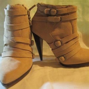 Creative Recreation Ladies Suede Beige Booties